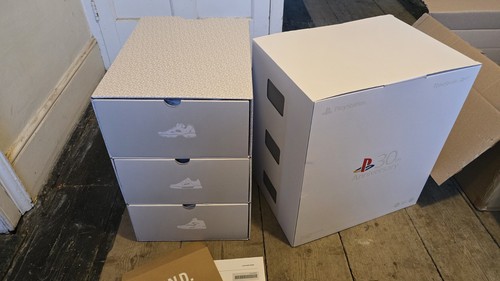 Reebok sony playstation 30th - sony,