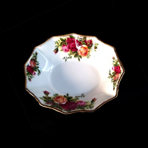 Vintage royal albert old - vintage,