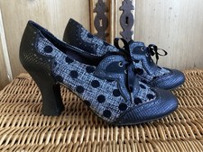 Ruby shoo daisy vintage style - ruby,