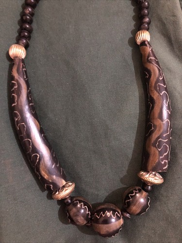 Vintage beaded necklace - vintage,