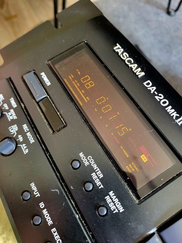 Tascam mkii dat - tascam, da-20