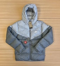 Nike Storm-Fit Windrunner