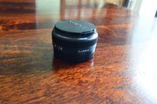 Panasonic Lumix G 14mm F/2.5