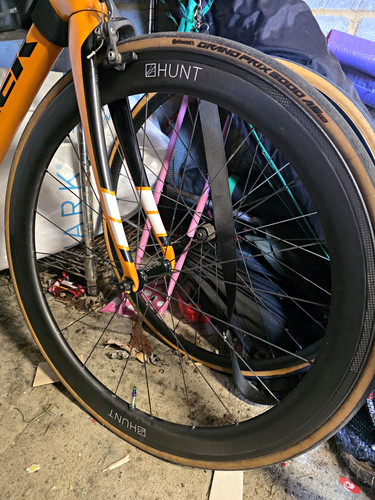 Hunt aero carbon rim - carbon,