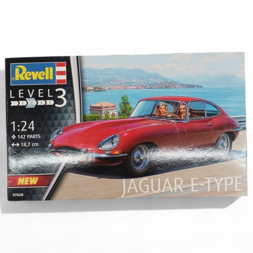 Revell jaguar e type - 1/24,