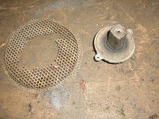 1980 Briggs & Stratton 80202 rotovator engine  starter ratchet & flywheel guard