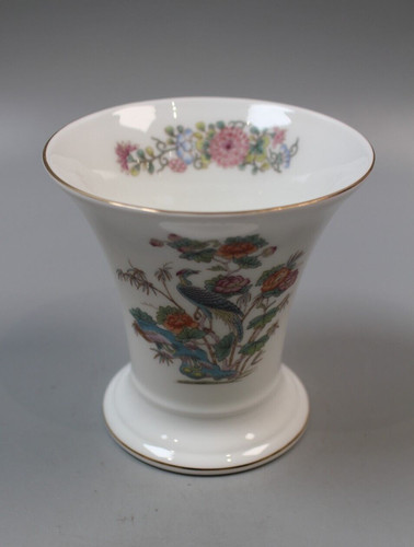 Variety wedgwood kutani - of,