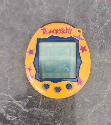 Tamagotchi connection - tamagotchi, v2