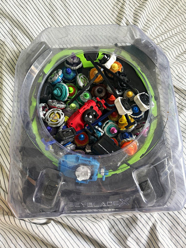 Beyblade 01 bundle - x,