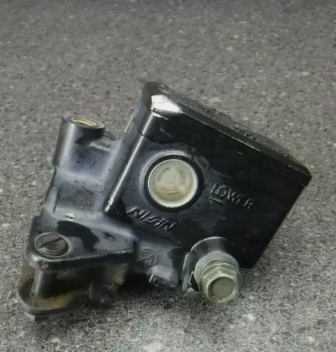 Master cylinder sight glass - sight,