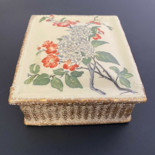 Vtg large floral - floral, ceramic