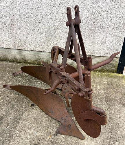 Ford ferguson tractor furrow - ferguson, 2