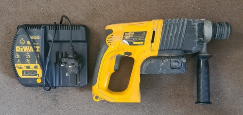 Dewalt sds plus - hammer, drill