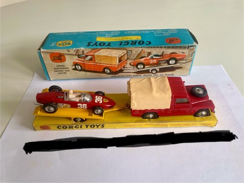 Corgi toys gift - set, 17