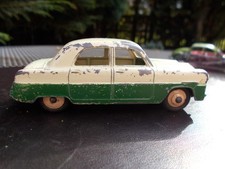 VINTAGE DINKY #162 FORD ZEPHYR