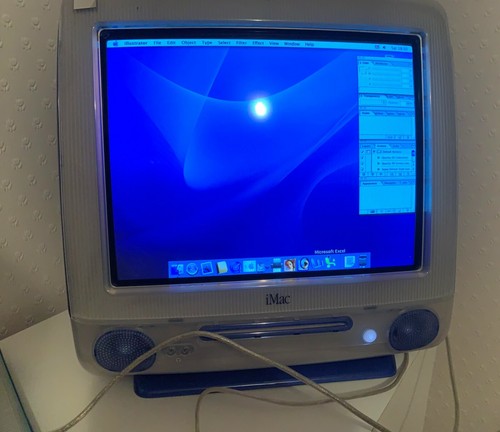 Iconic vintage apple - vintage,