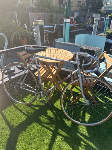 Beautiful vintage peugot - beautiful,