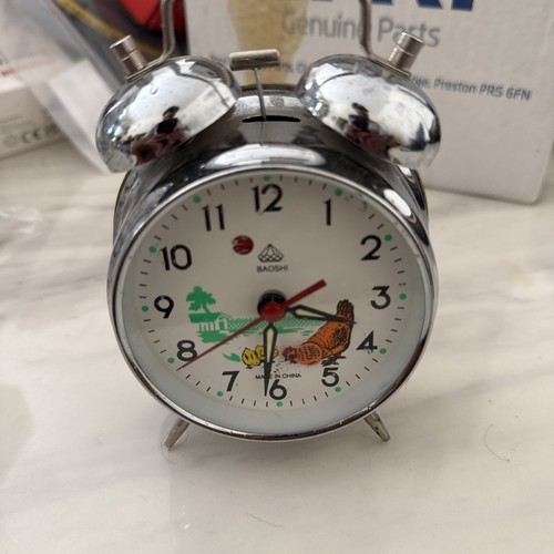 Wind chicken clock - up,
