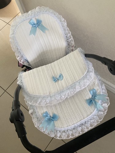 Dolls small white and blue - white,