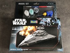 Revell Models - 1:12300 Scale Star Wars Star Destroyer Starter Set