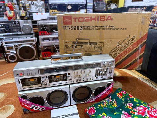 Toshiba s983 bombeat 1 - bombeat, wx-1