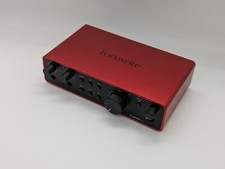 Focusrite Scarlett 2i2 4th Gen USB audio interface studio podcast guitar red