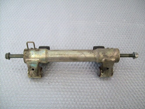 Engine mount for suzuki - engine,