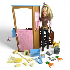 Barbie 2006 - Dream Stable Doll & Play Set #J9489