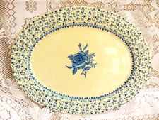 VINTAGE ROYAL VICTORIA ** ROSE BOUQUET ** OVAL PLATTER 30cm x 24cm