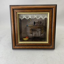 Miniature Sewing Machine Crafting 3D Box Frame Knitting Sewing Novelty Gift Idea