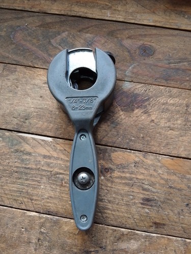 Tubing cutter copper pipe - copper,
