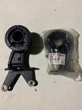 Isuzu NPR/NQR -RHD 97101359 & 97101358 bracket/bush