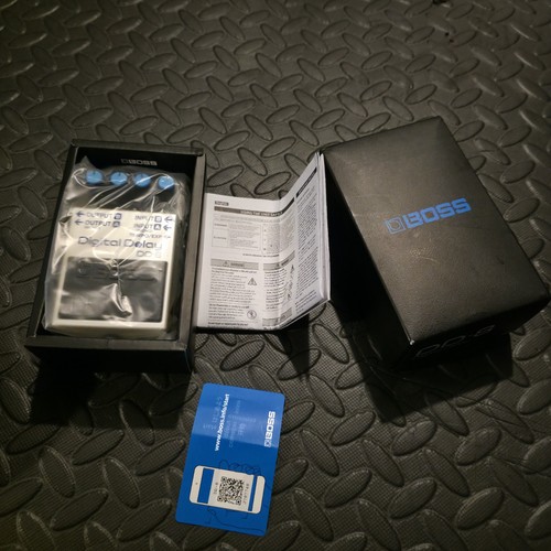 Boss digital delay pedal - digital,