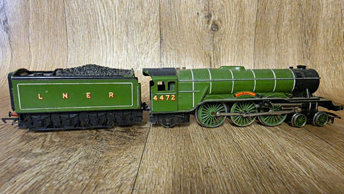 Hornby gauge lner flying - hornby, oo