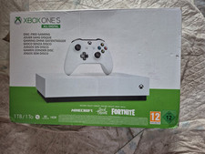 Microsoft Xbox One S All Digital Edition Console - 1TB - White + Venom Charger