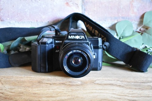 Minolta 7000 35mm film slr - af,