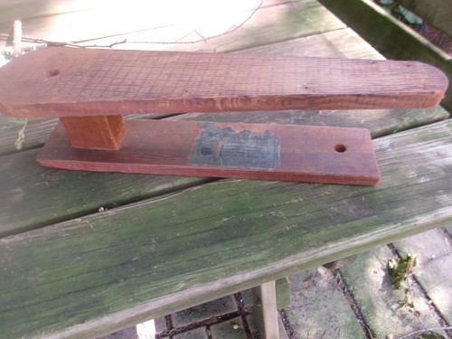 Antique wood sleeve tie - wood,