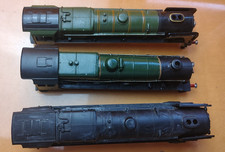 OO Gauge Group of 3 Steam Loco Bodies. 1 x White metal and 2 plastic