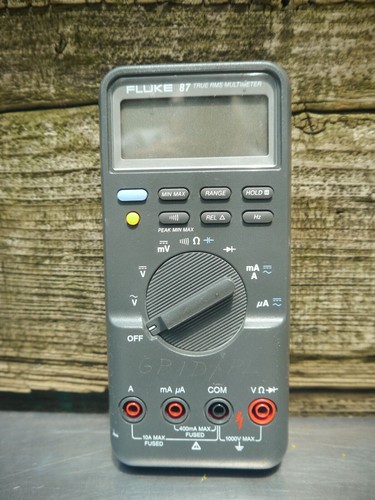 Fluke true rms handheld - 87,