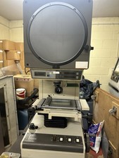 Mitutoyo PJ-300 Optical Profile Projector with Shadowgraph. 