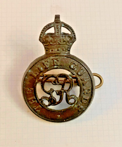British army cap badge - cap, the