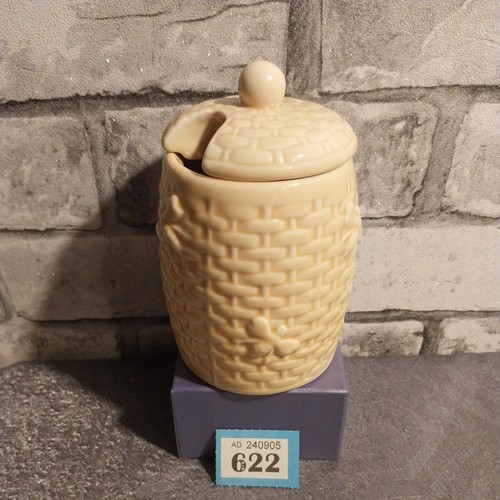 Vintage yellow basket effect - vintage,
