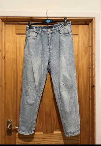 High waist mom jeans - waist,