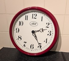 Contemporary Round Newgate