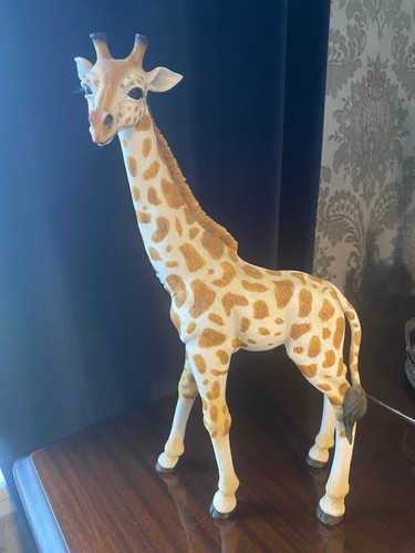 Rare leonardo giraffe - rare,