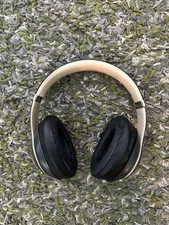 Beats Studio 3 Over-Ear Wireless Headphones Shadow Grey Used