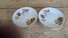 Royal Worcester Evesham Gold 6