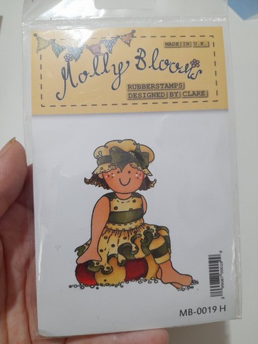 Lovely little molly blooms - lovely,