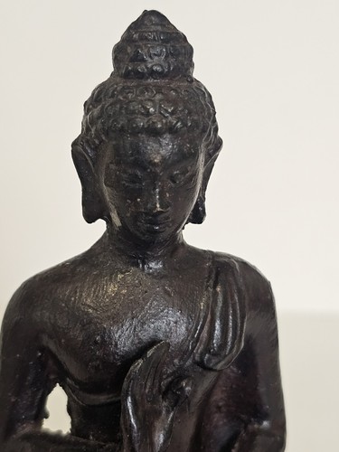 Thai vintage bronze buddha - bronze,