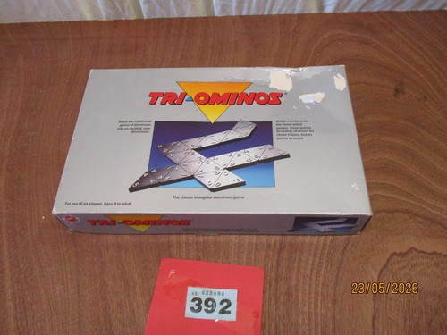 Vintage tri ominos - vintage, classic